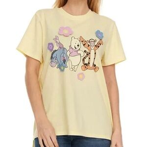 Winnie The Pooh Crochet Flowers Yellow T-shirt Women’s Size Large Eeyore Tigger